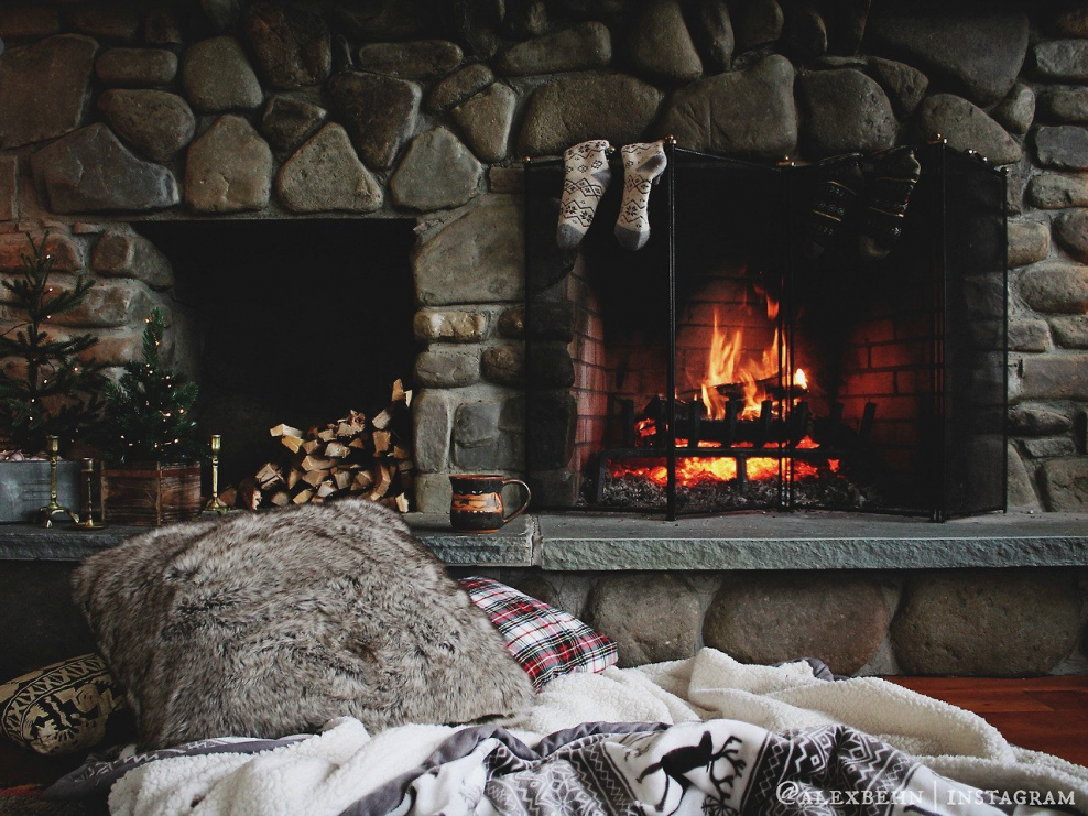 Brunner Eck-Kamin 42/57/30 в интерьере