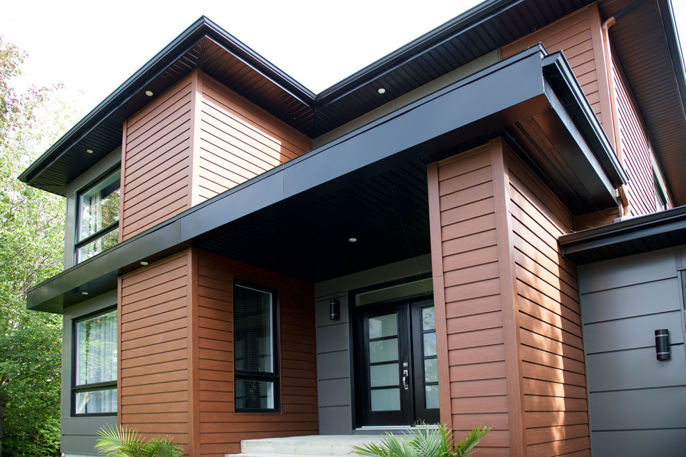 RAL 7024 И планкен из лиственницы