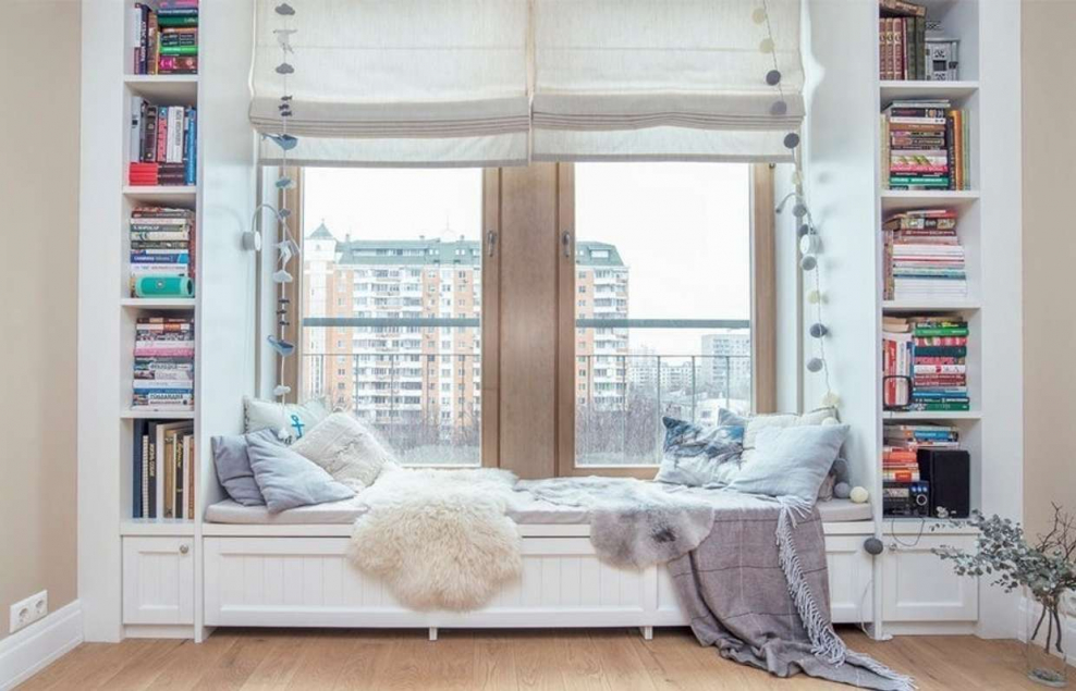 Окно в интерьере