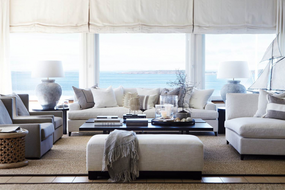 Кухня с окном