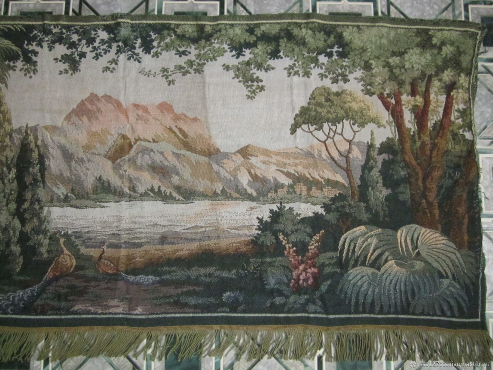 Прикроватный гобелен