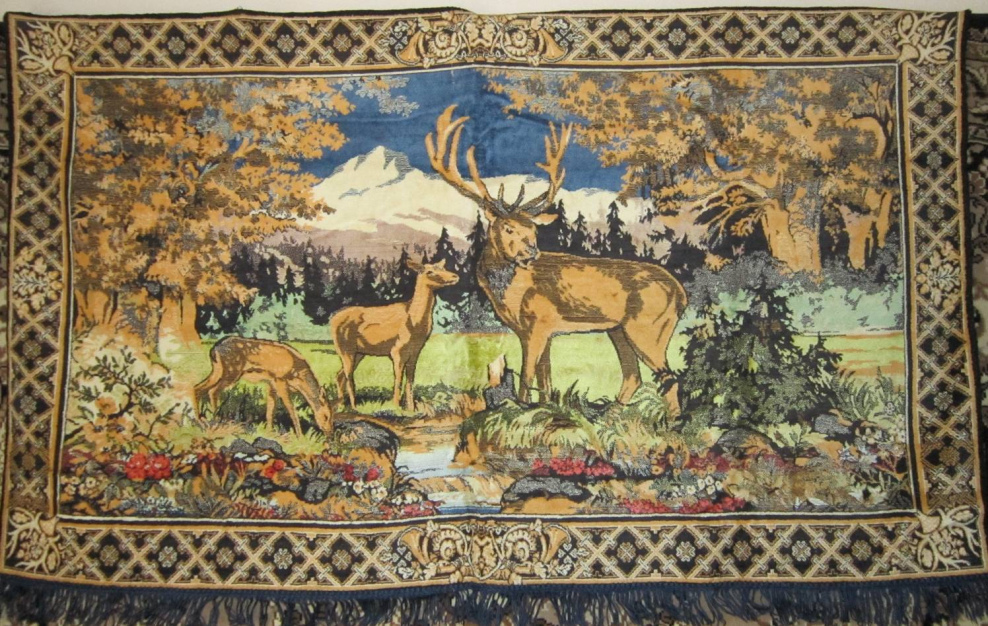 Гобелен с оленями