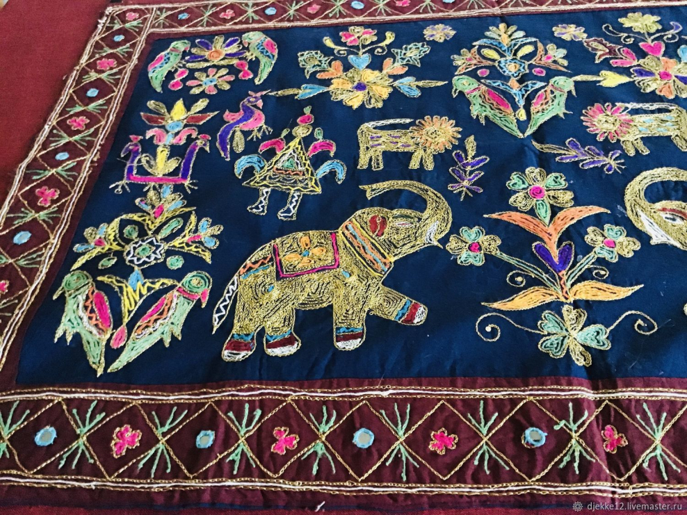 Вышивка Индия