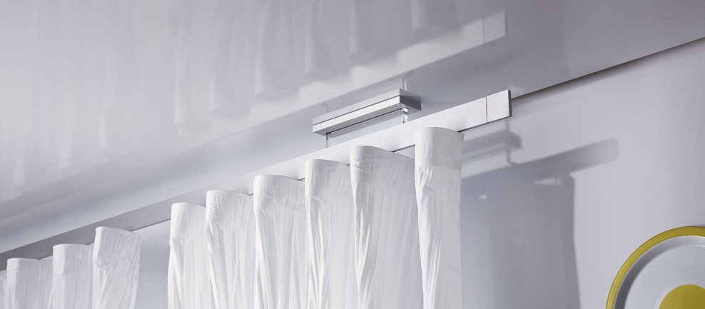 Карниз "Жаклин" с поворотами (бленда 7см) 3,0 хром/венге, 3-х рядный