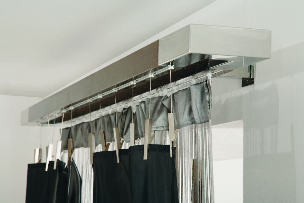 Карнизы Бинарио в интерьере фото