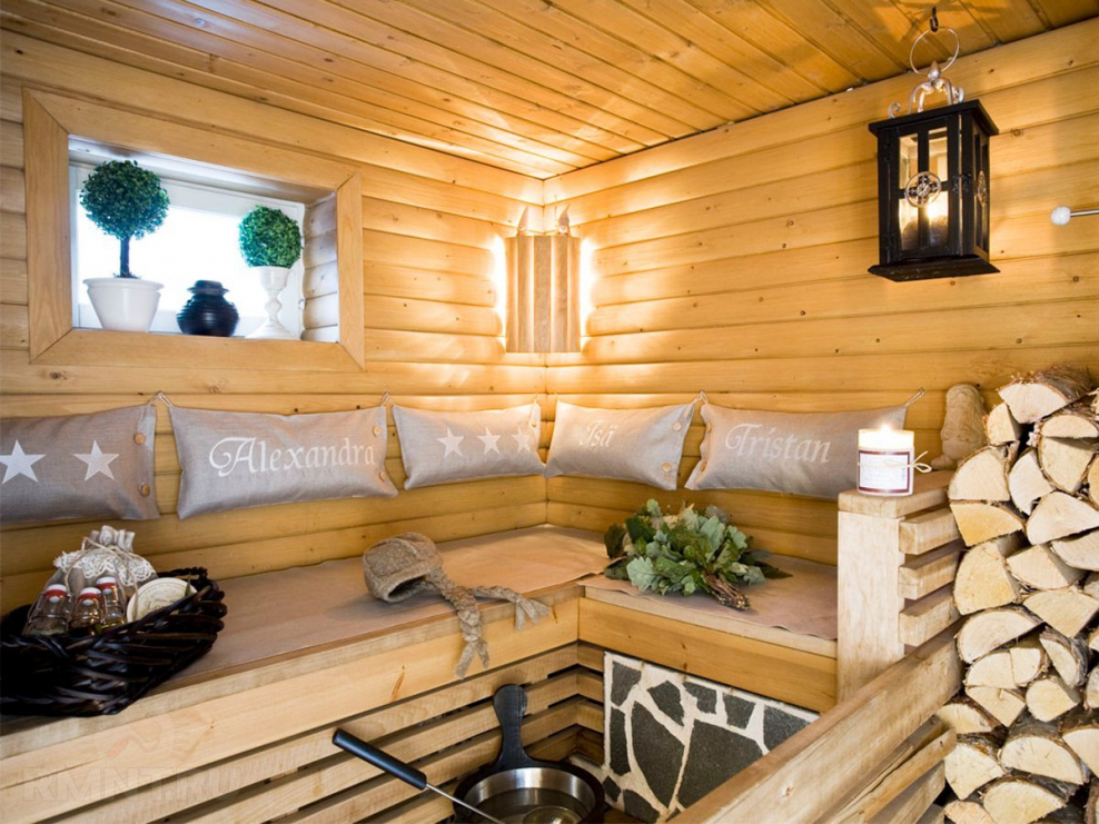 Интерьер деревянной бани