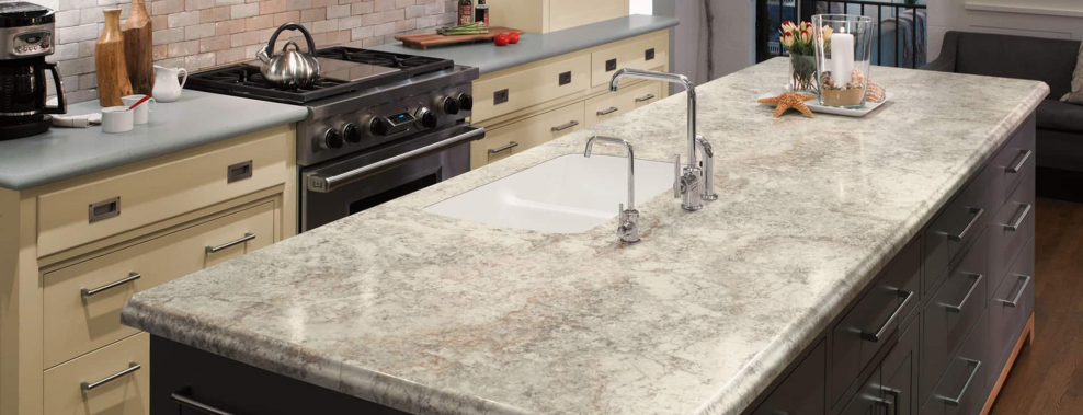 Резопал столешница в интерьере кухни