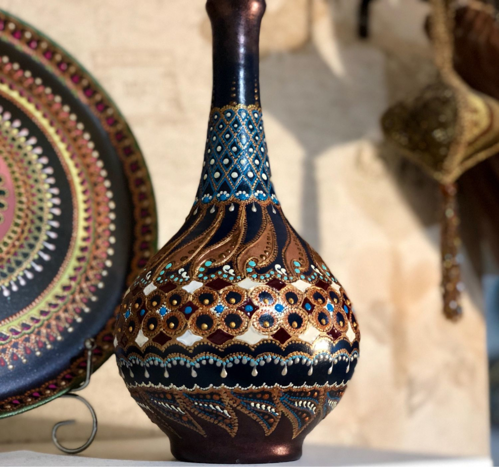 Кувшин в Восточном стиле