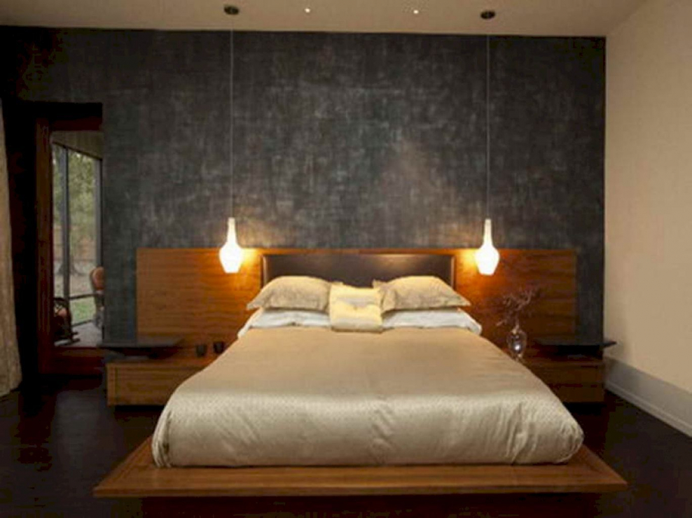 Асимметричные светильники в спальне