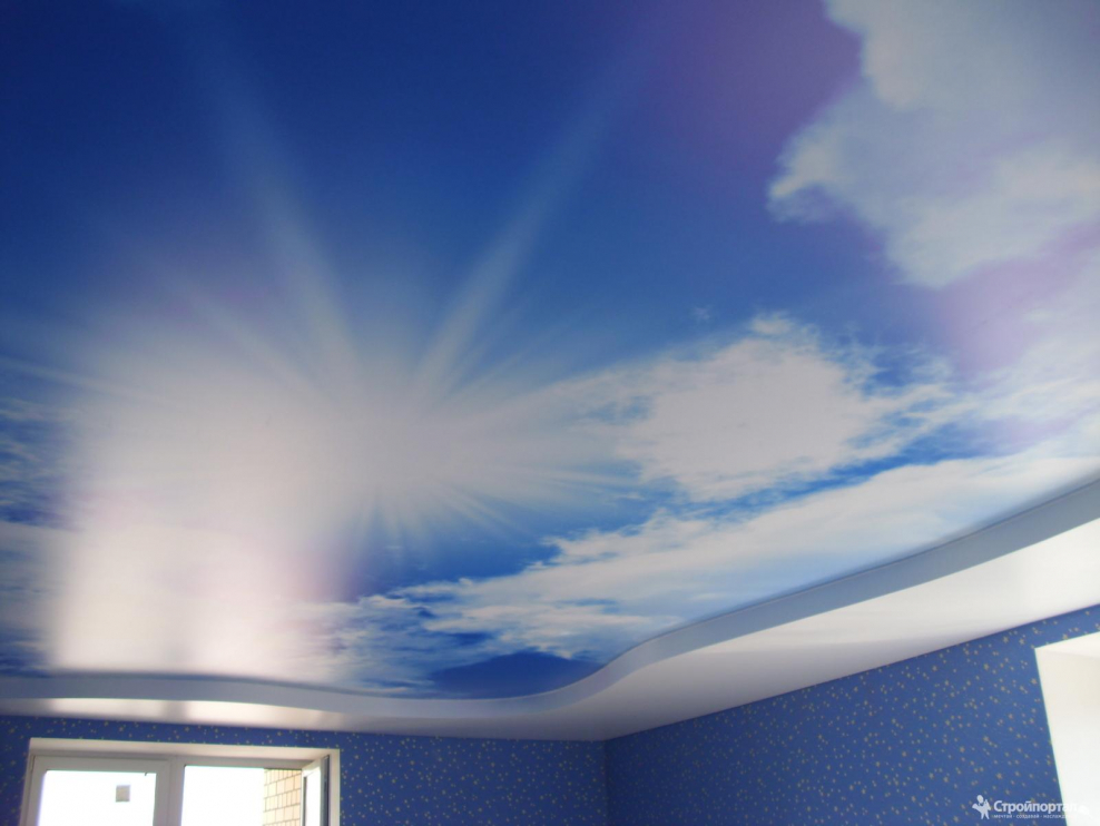 Сатиновый натяжной потолок небо