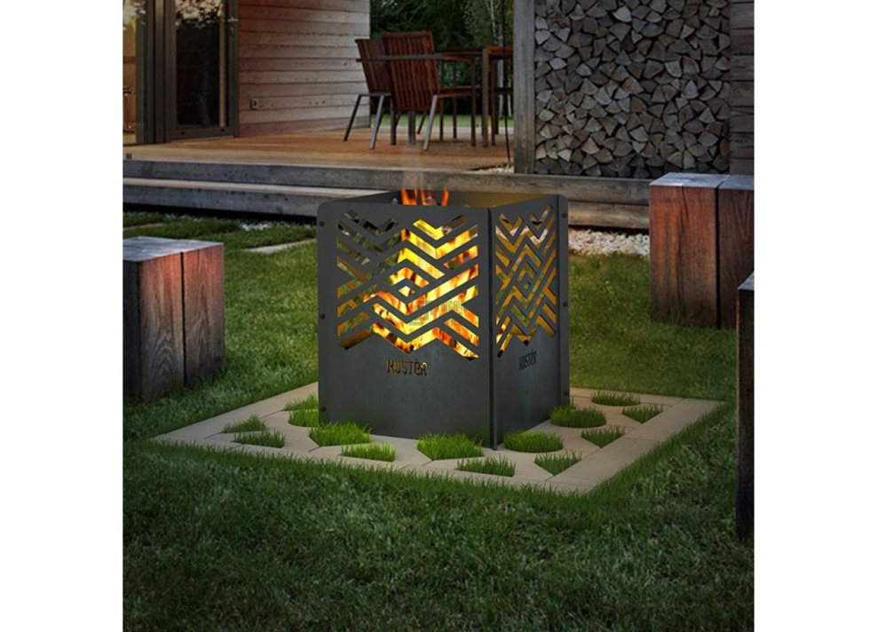 Лягушка из пеноплекса