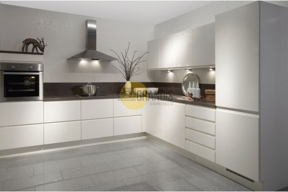 Кухни Модерн интегрированная ручка