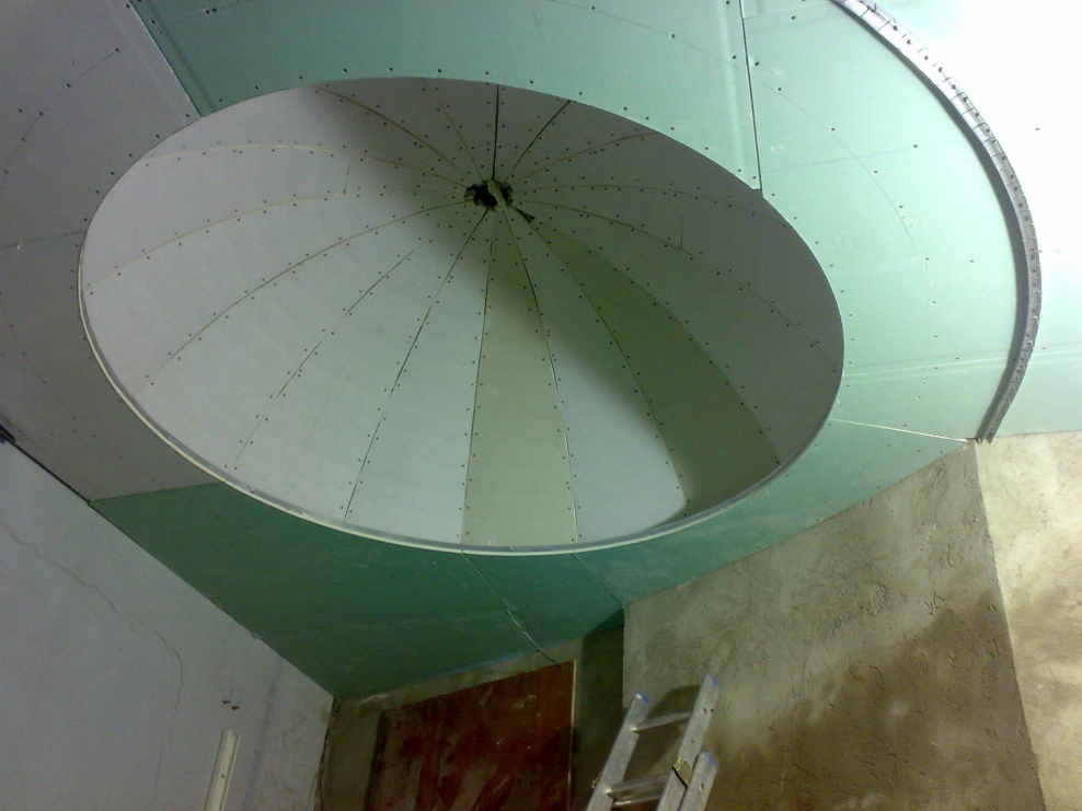 Натяжной потолок куполом