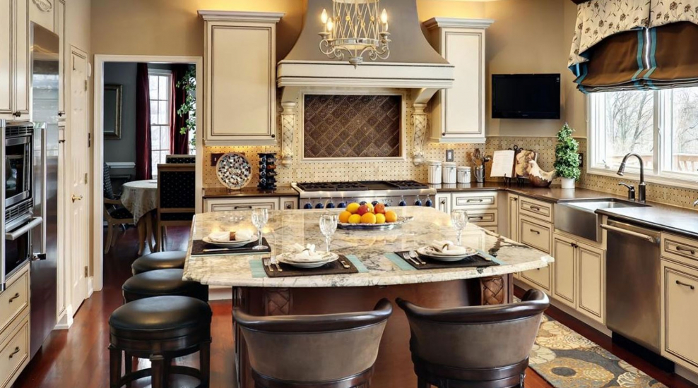 Роскошные кухни в свой дом