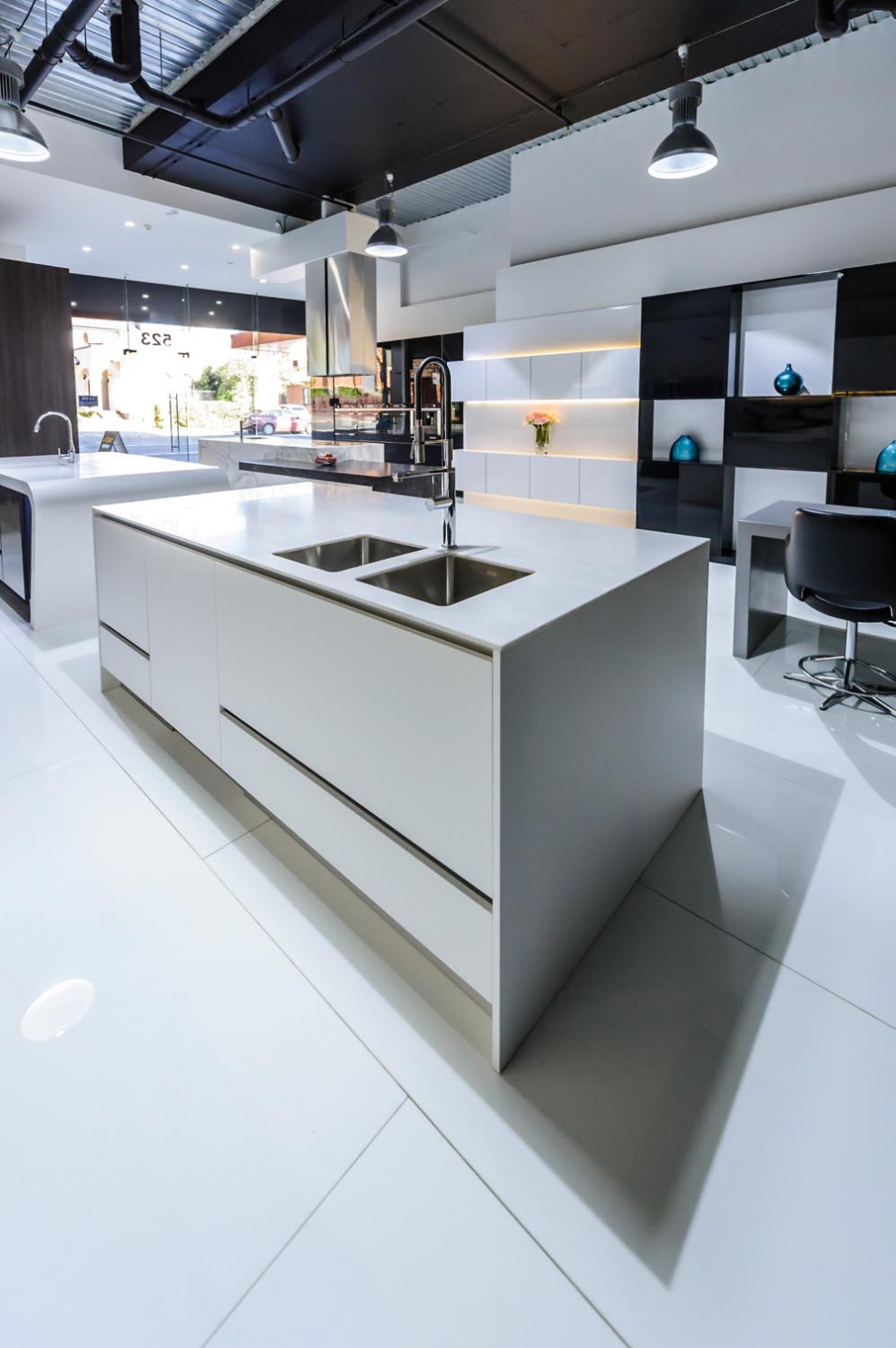 Футуристическая кухня