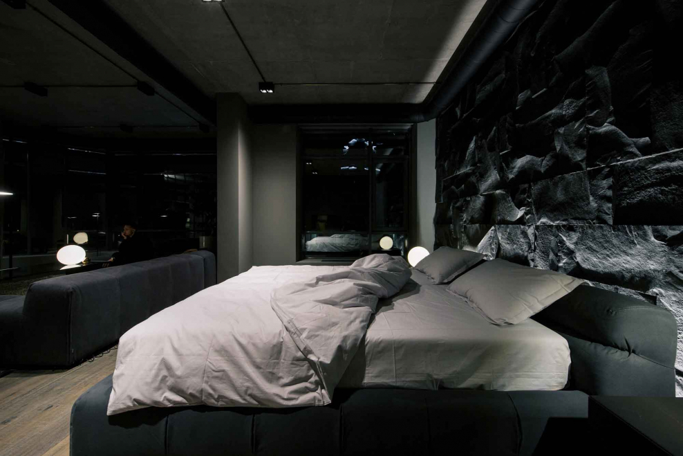 Дизайны спален лофт