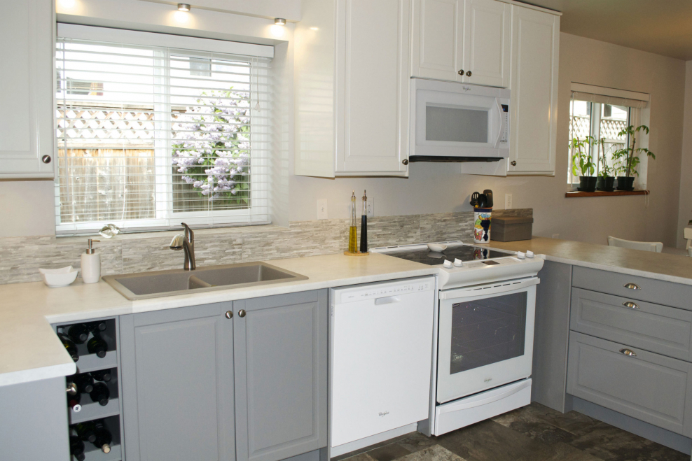 Будбин подвесные шкафы