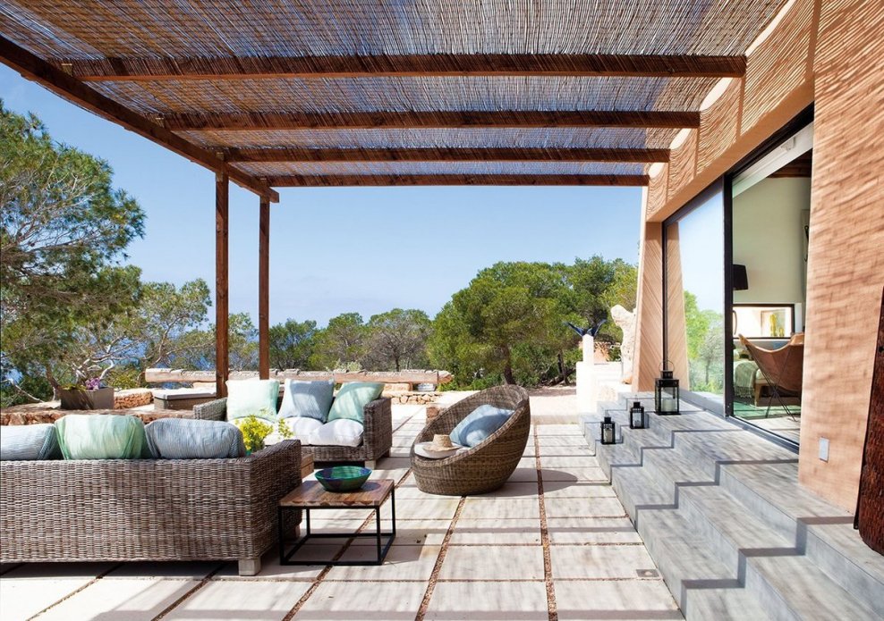 Вилла с террасой