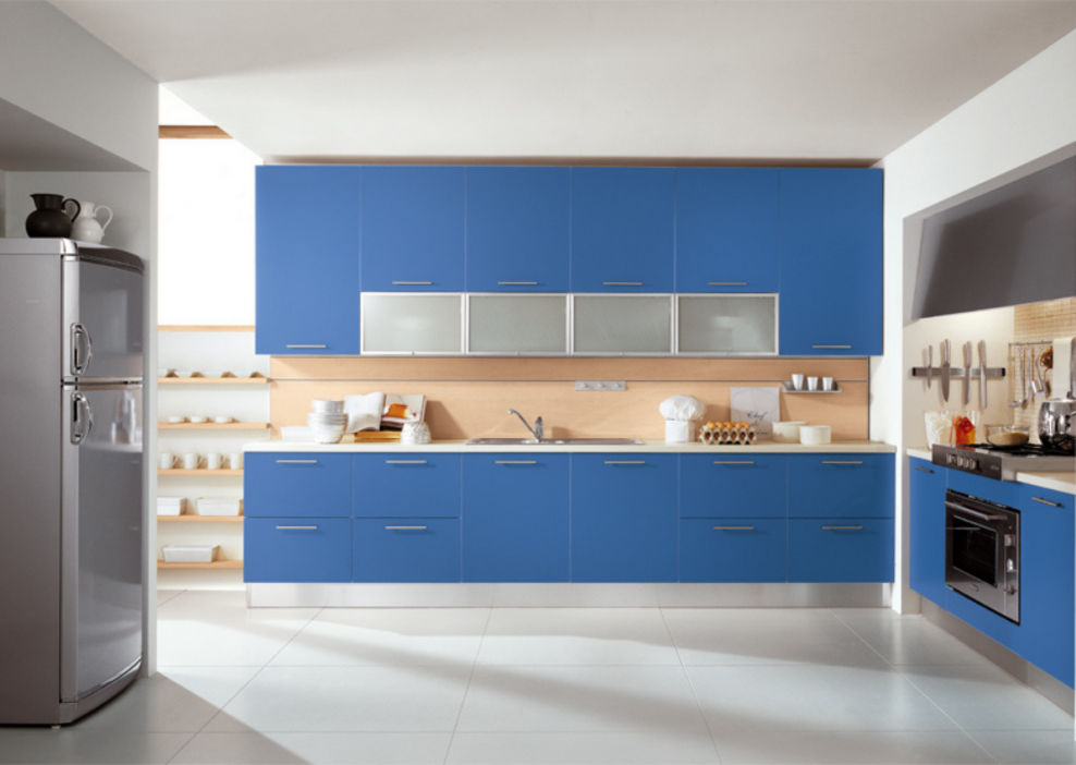 Синяя кухня в современном стиле
