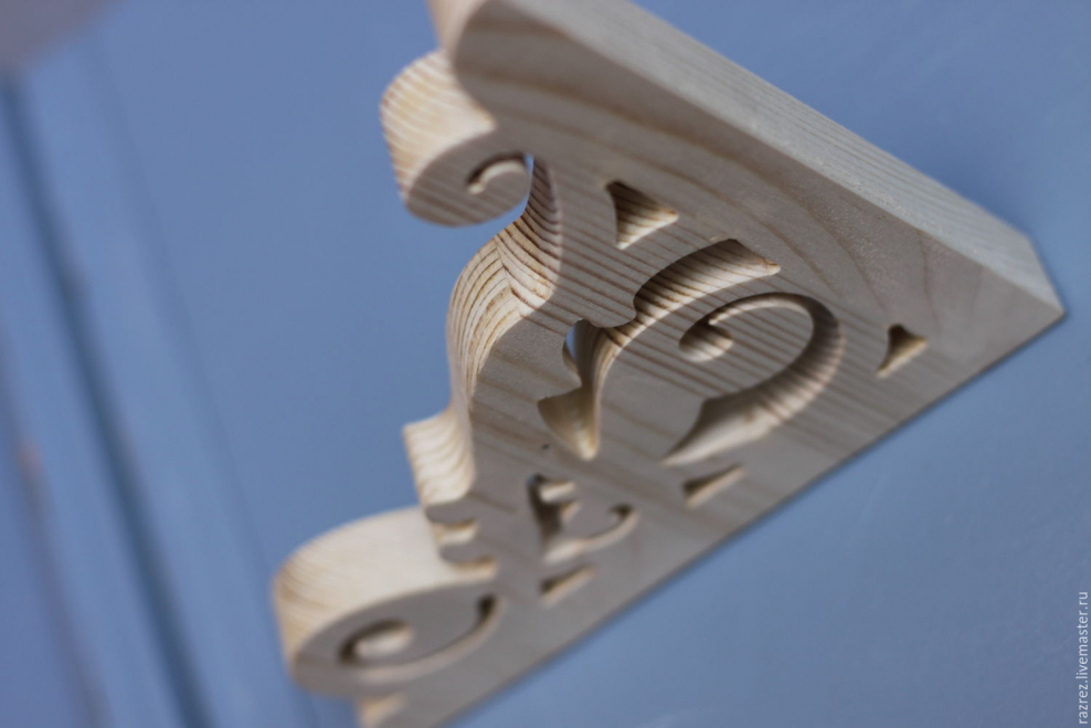 Карниз для панно на стену