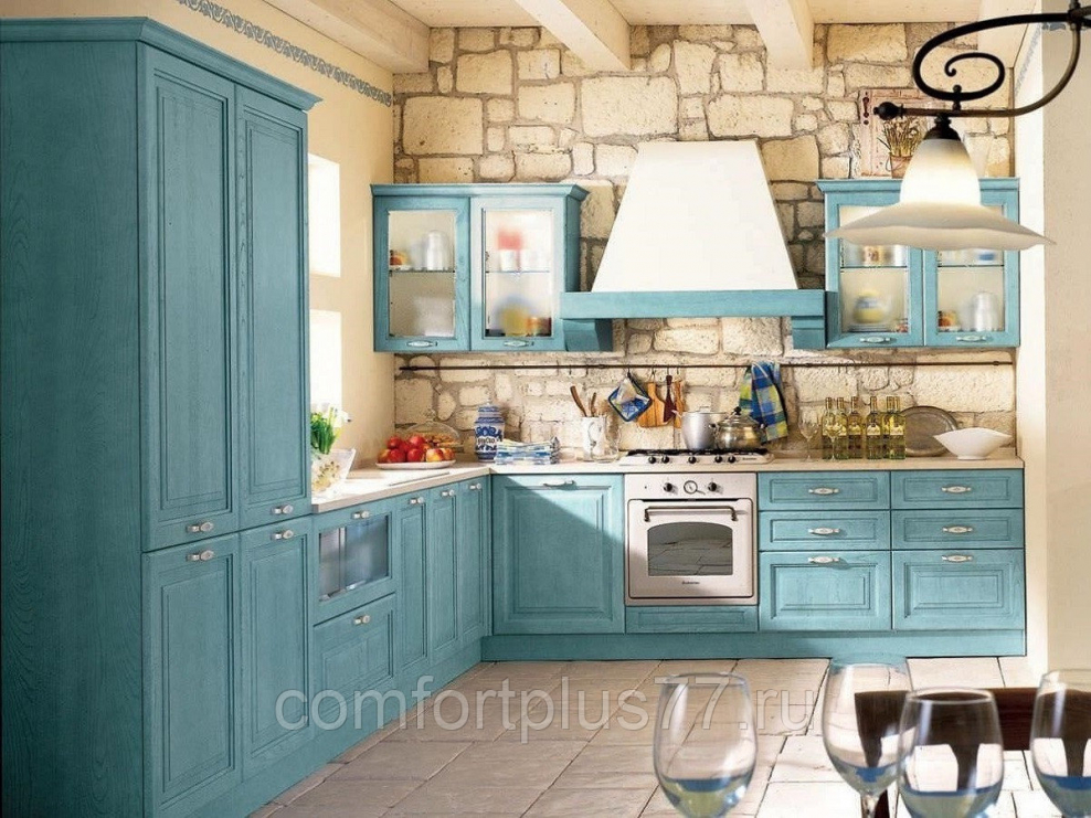 Светло голубая кухня