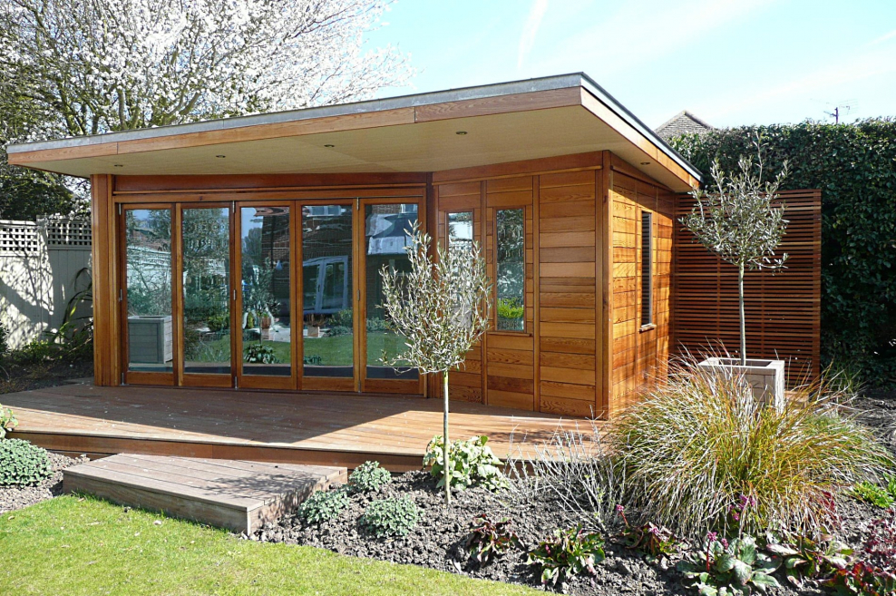 Современный садовый домик