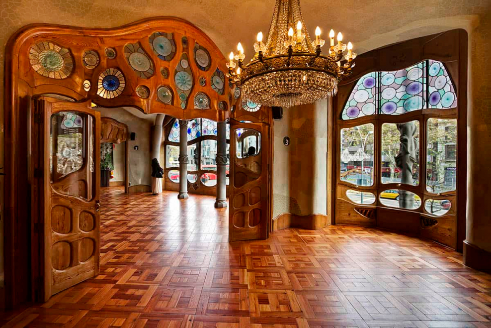 Дом Каса Батльо в Барселоне