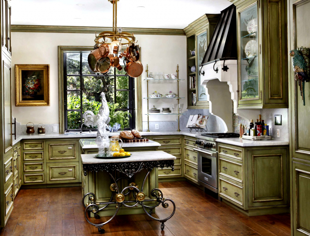 Кухня дерево беж в стиле Прованс