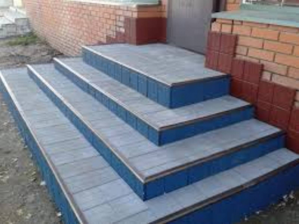 Ступеньки из тротуарной плитки