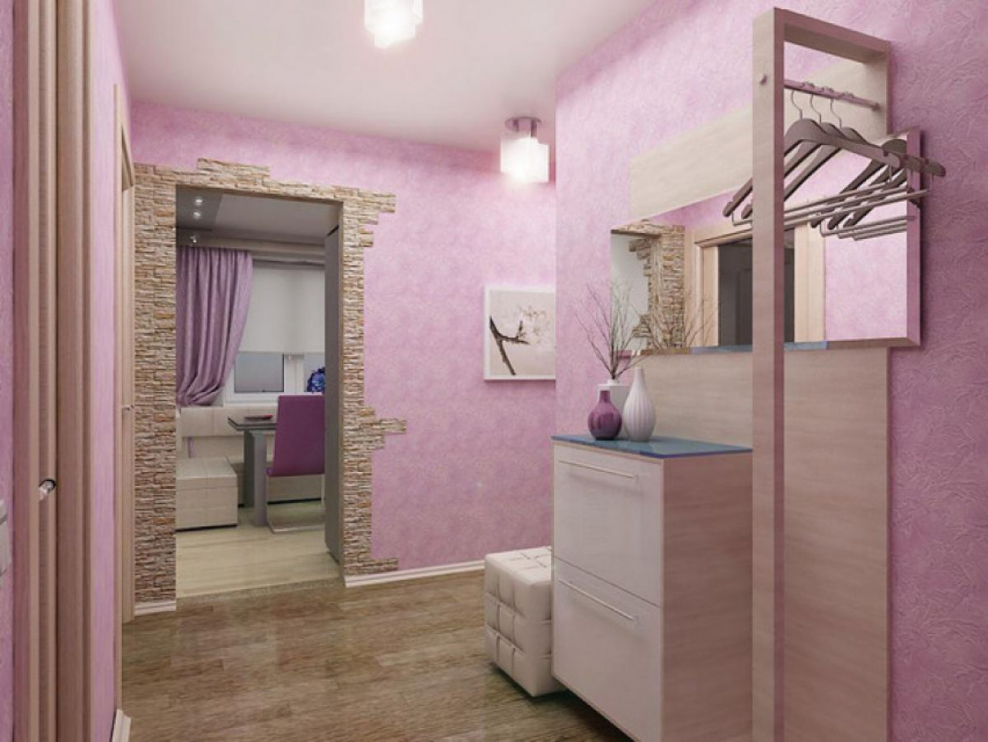 Прихожая в сиреневом цвете