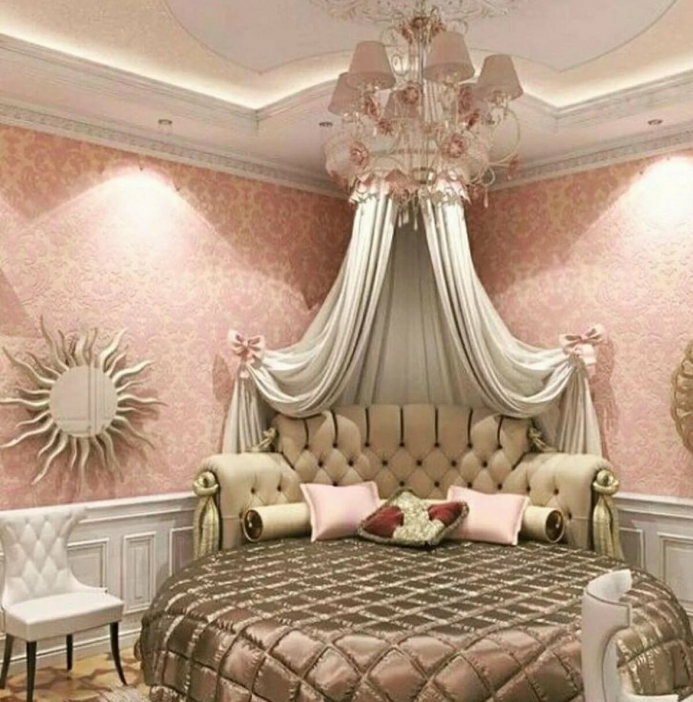 Шикарная спальня