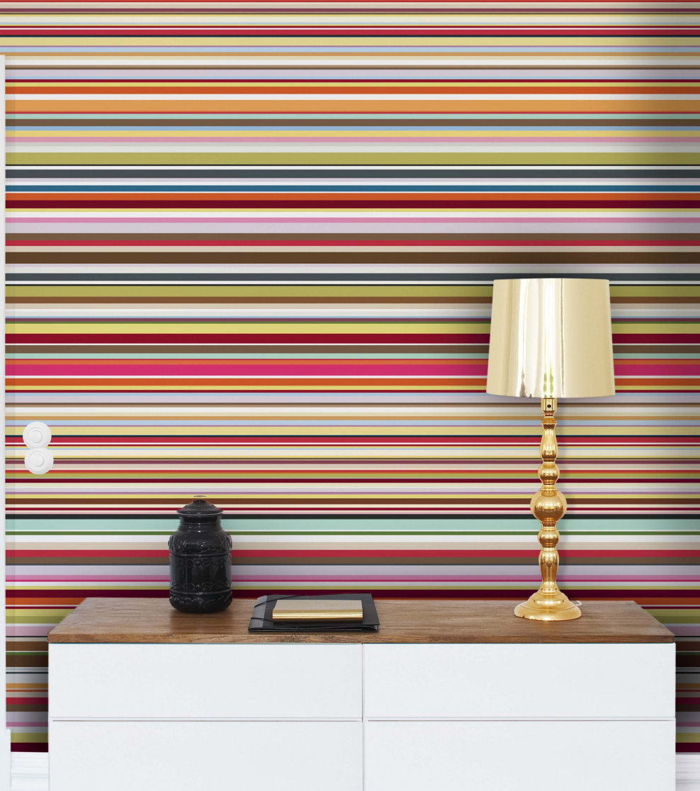 Полоски на стене