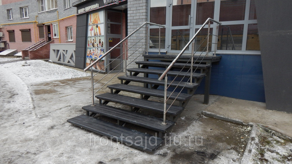 Ступени входной группы