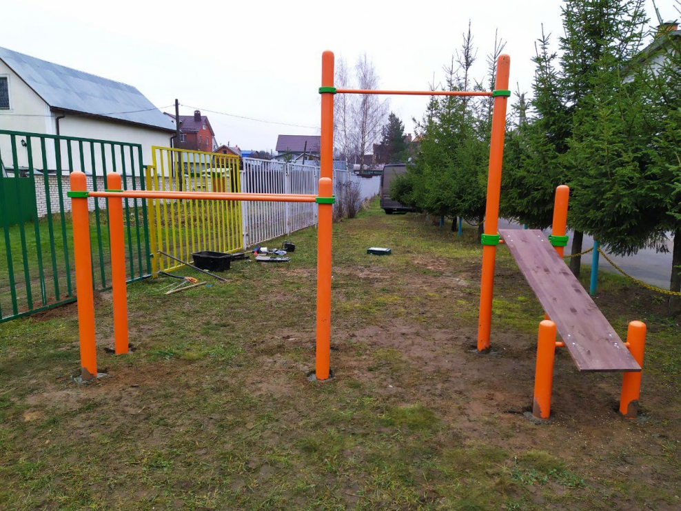 Турники площадка