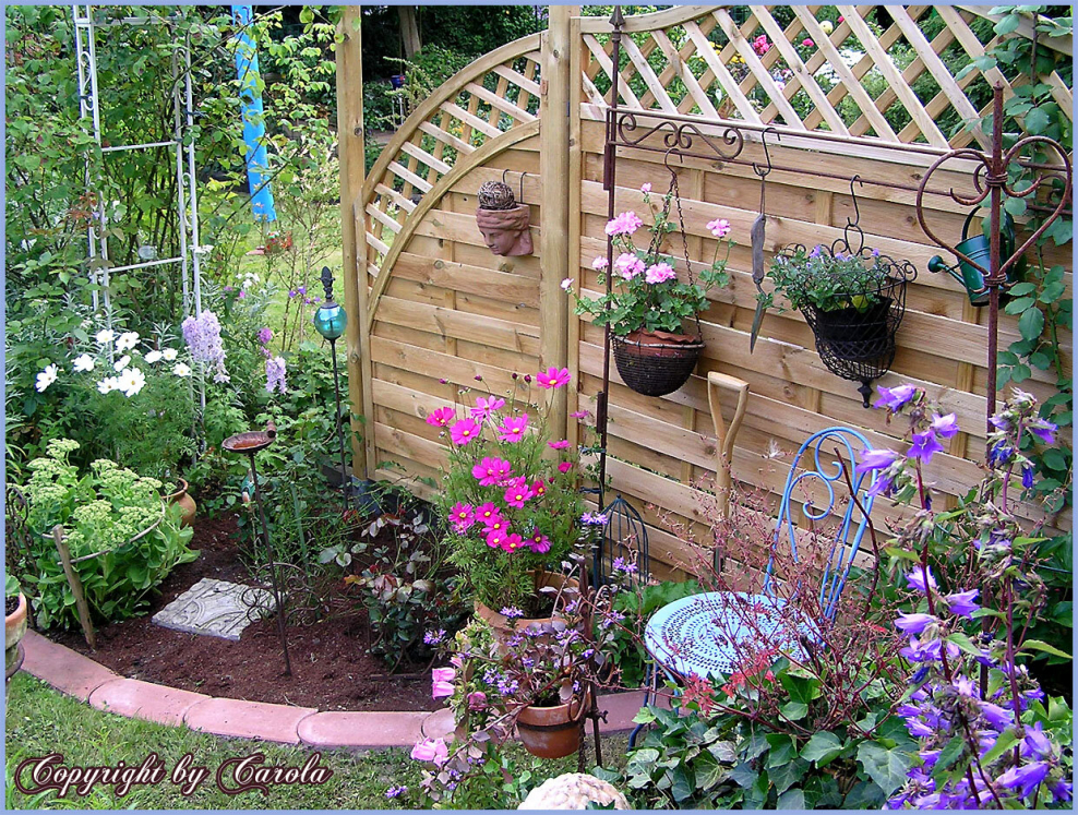 Красивые уголки сада и дачи