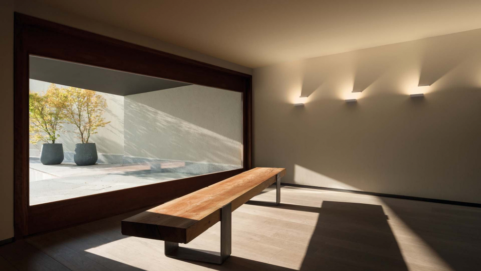 Боковое освещение комнаты