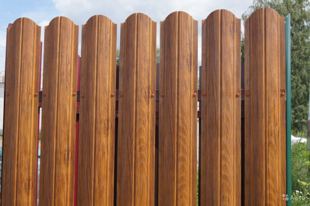 Штакетник Гранд лайн под дерево