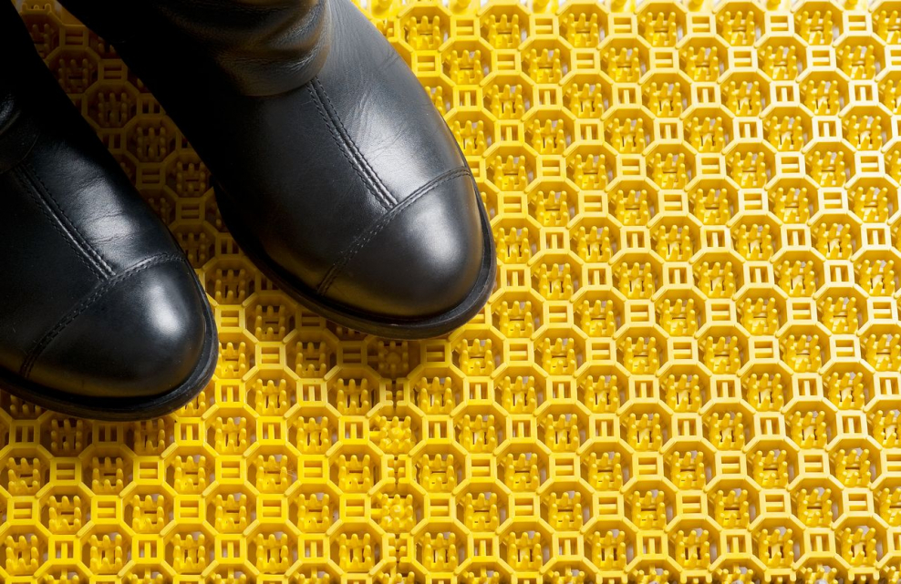 Грязезащитные покрытия для входных групп