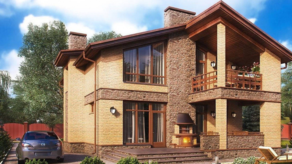 Кирпичный дом с эркером