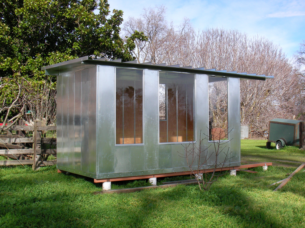 Временный домик на участке