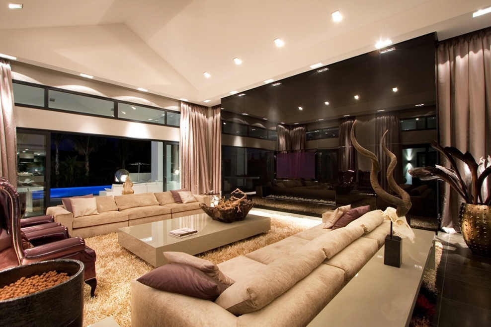 Дорогой современный интерьер