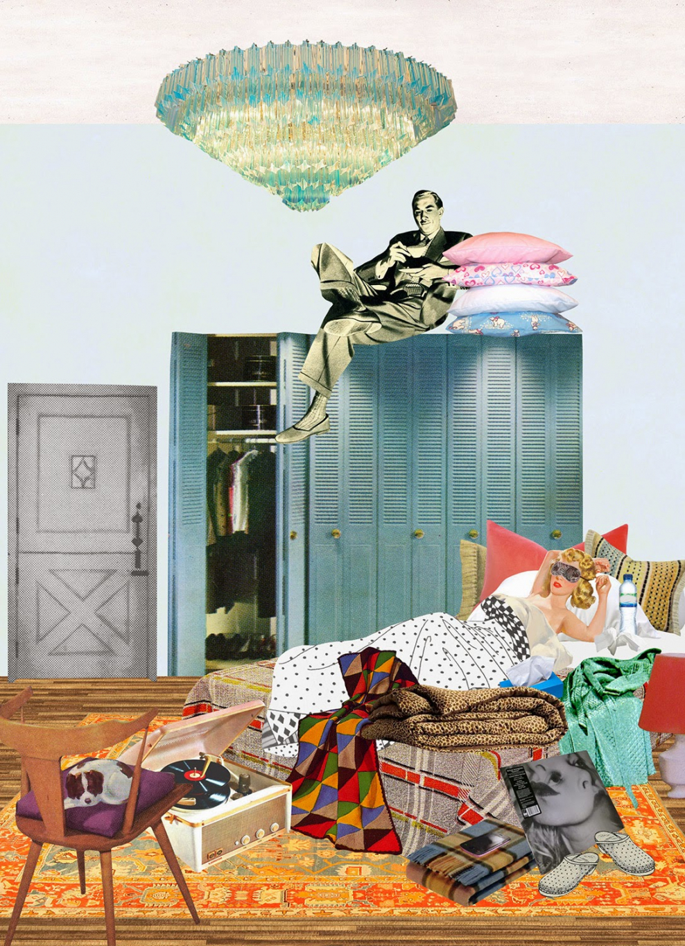 Композиция из картин в интерьере