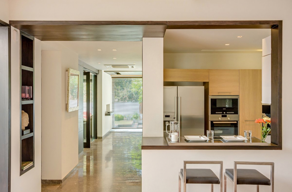 Проем между кухней и гостиной