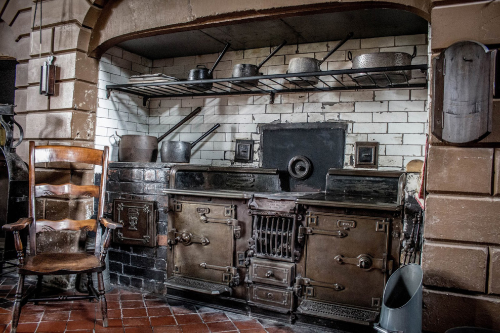 Интерьер в стиле стимпанк в квартире