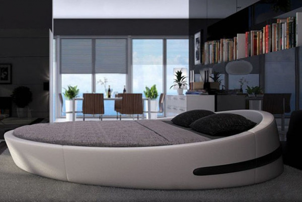 Кровать Кинг сайз Хай тек