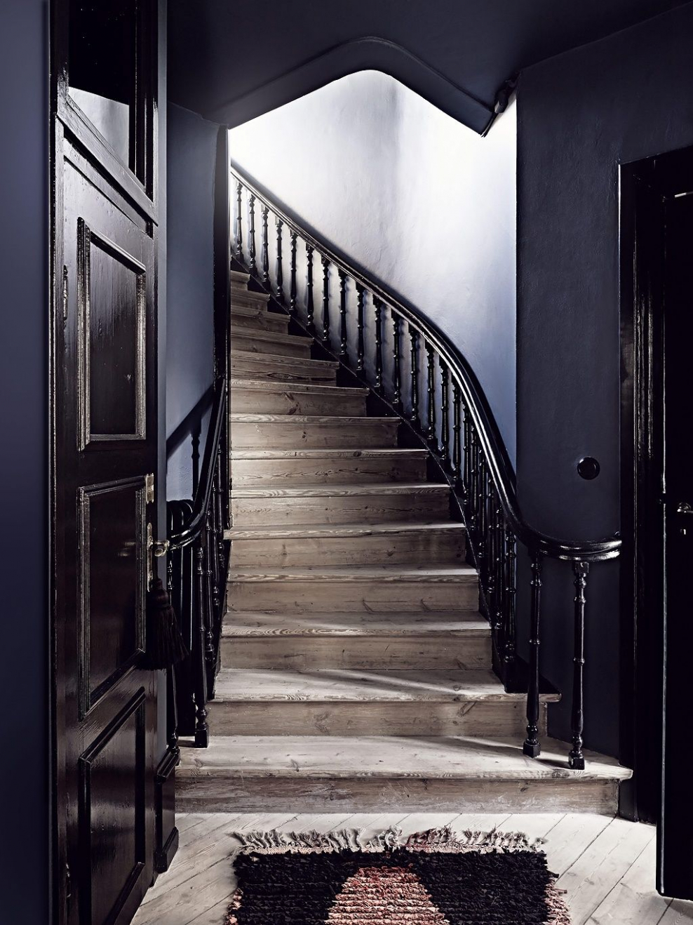 Лестница Мезон Хани