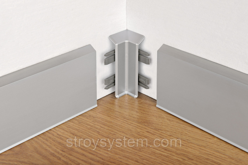 Угол внутренний для плинтусного кабель-канала DKC 07251