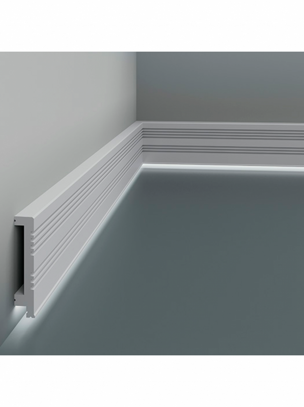 Плинтус Европласт 6.53.705