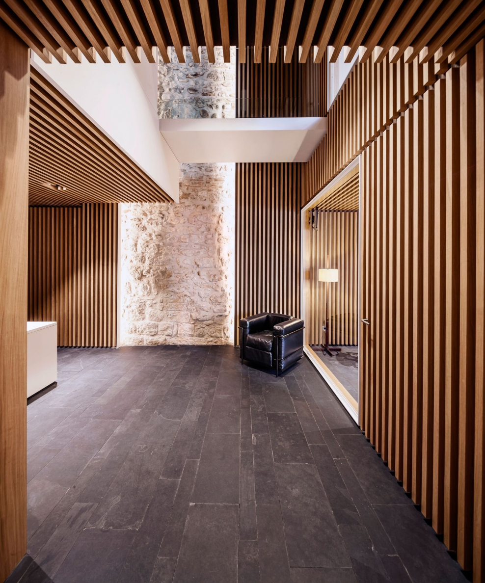 Рейки в прихожей