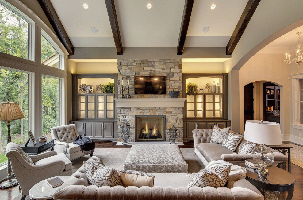 Гостиная с камином